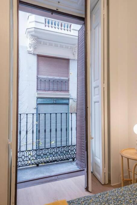 Apartamento Apartamento De Lujo En Gran Via Madrid Exterior foto